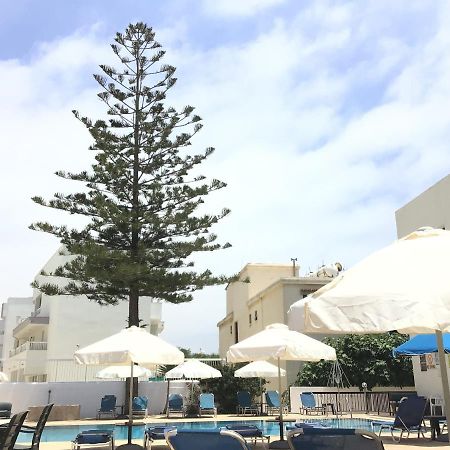 Florea Hotel Apartments Ayia Napa Exteriör bild