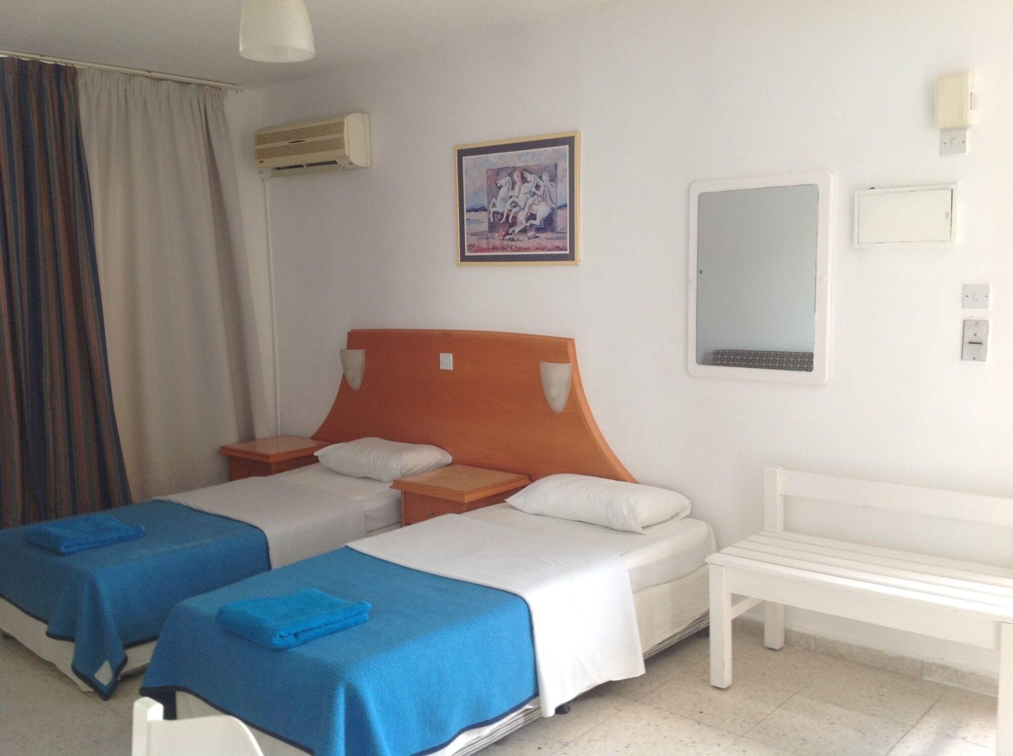Florea Hotel Apartments Ayia Napa Exteriör bild
