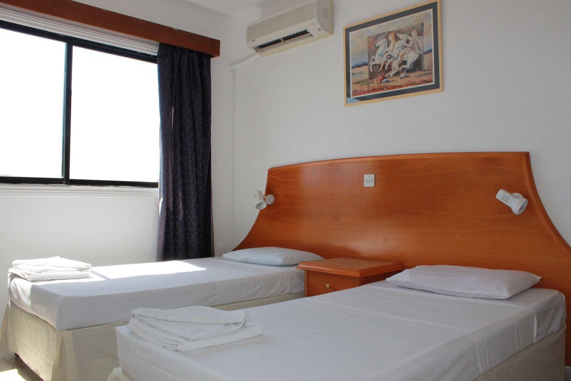 Florea Hotel Apartments Ayia Napa Exteriör bild