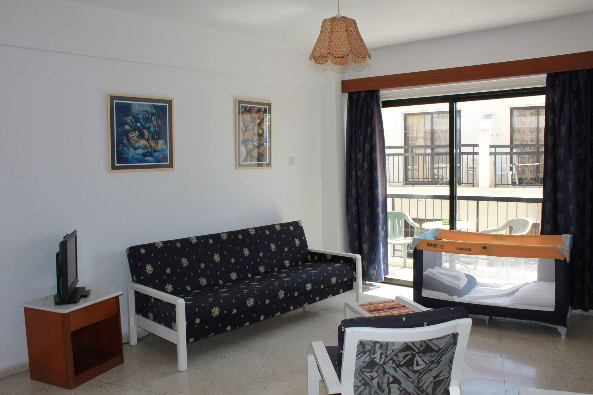 Florea Hotel Apartments Ayia Napa Exteriör bild