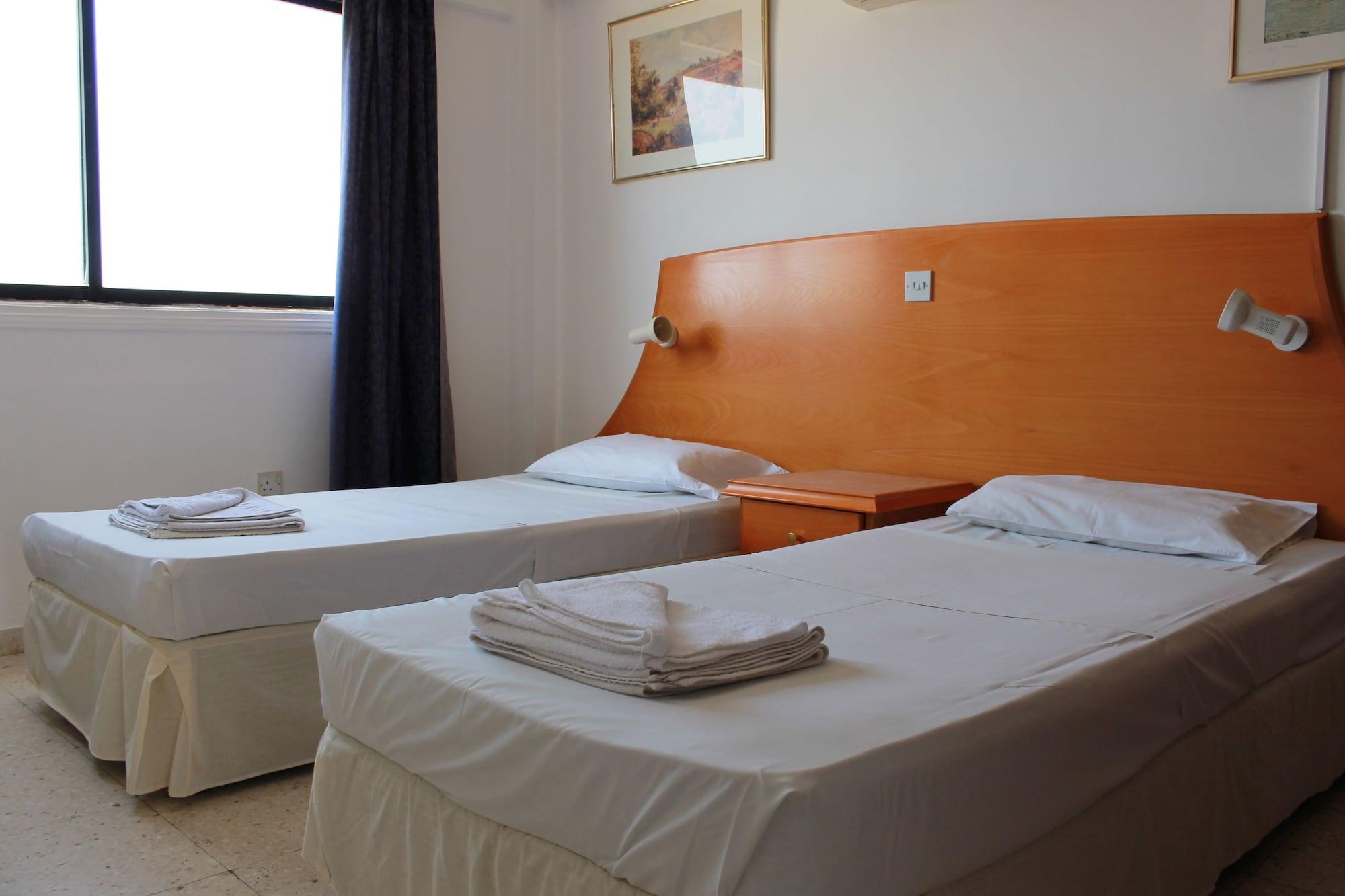 Florea Hotel Apartments Ayia Napa Exteriör bild