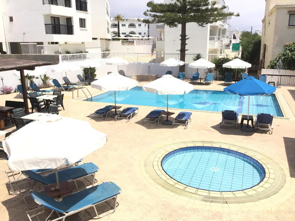 Florea Hotel Apartments Ayia Napa Exteriör bild