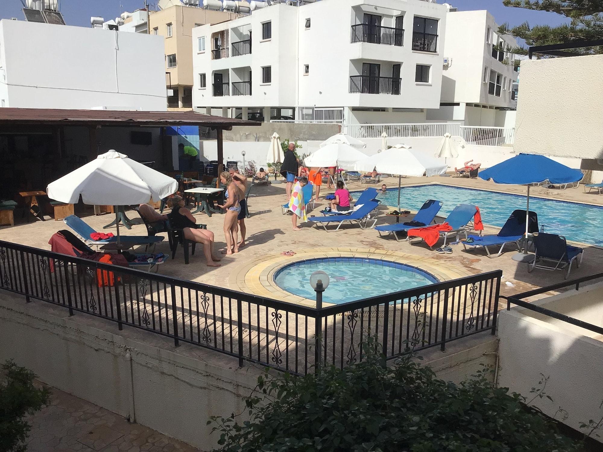 Florea Hotel Apartments Ayia Napa Exteriör bild