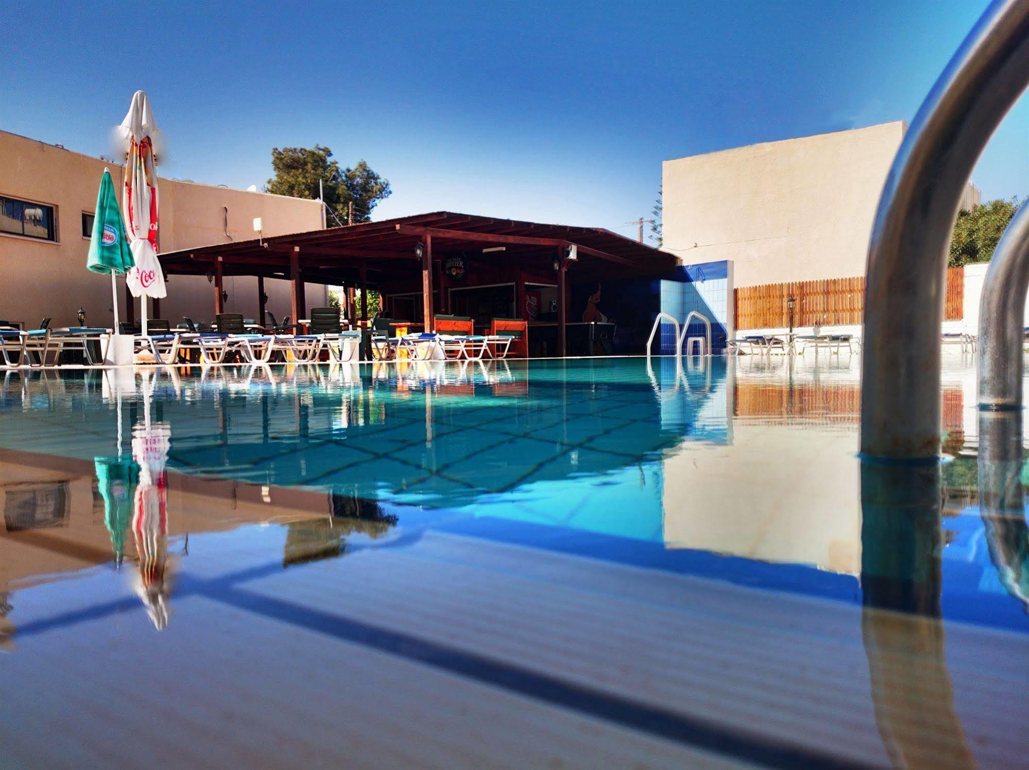 Florea Hotel Apartments Ayia Napa Exteriör bild